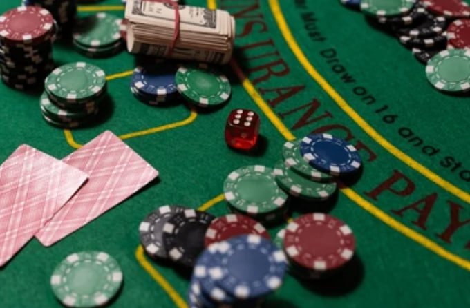 Giao diện sportsbook và game slot trong app cl79 trên điện thoại